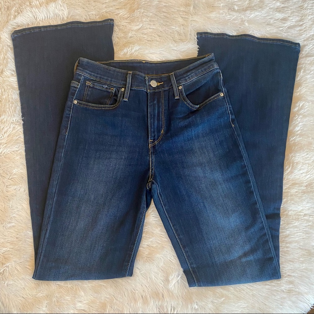 Levi’s Stretch High Rise Flare
